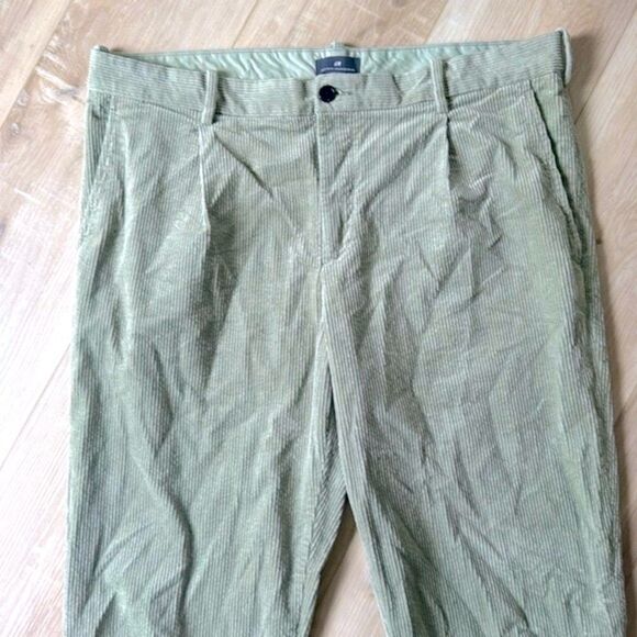 H&M Regular Fit Sage Green Corduroy Pants Size 38 - Picture 3 of 5